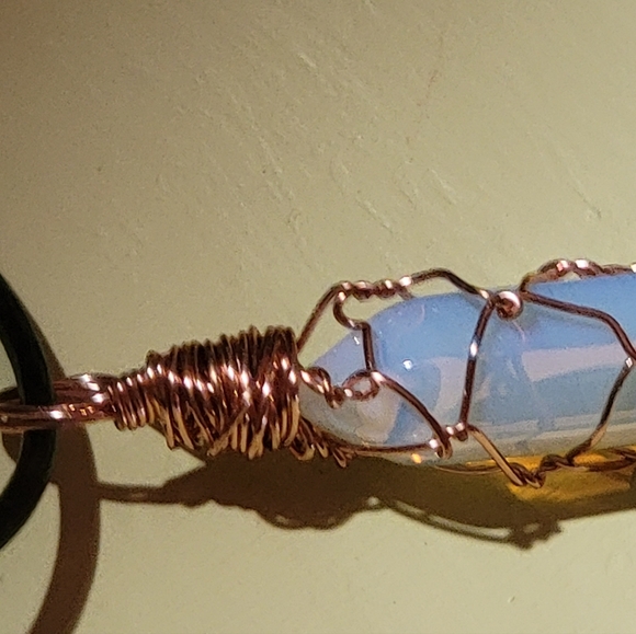 Wire Wrapped Opal Crystal Neck - Picture 4 of 5